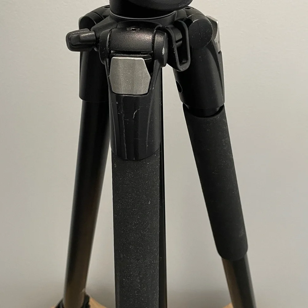 Manfrotto tripod 055 XPROB